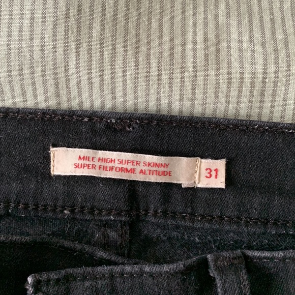 Levi’s Mile High Super Skinny Jeans - Picture 2 of 3